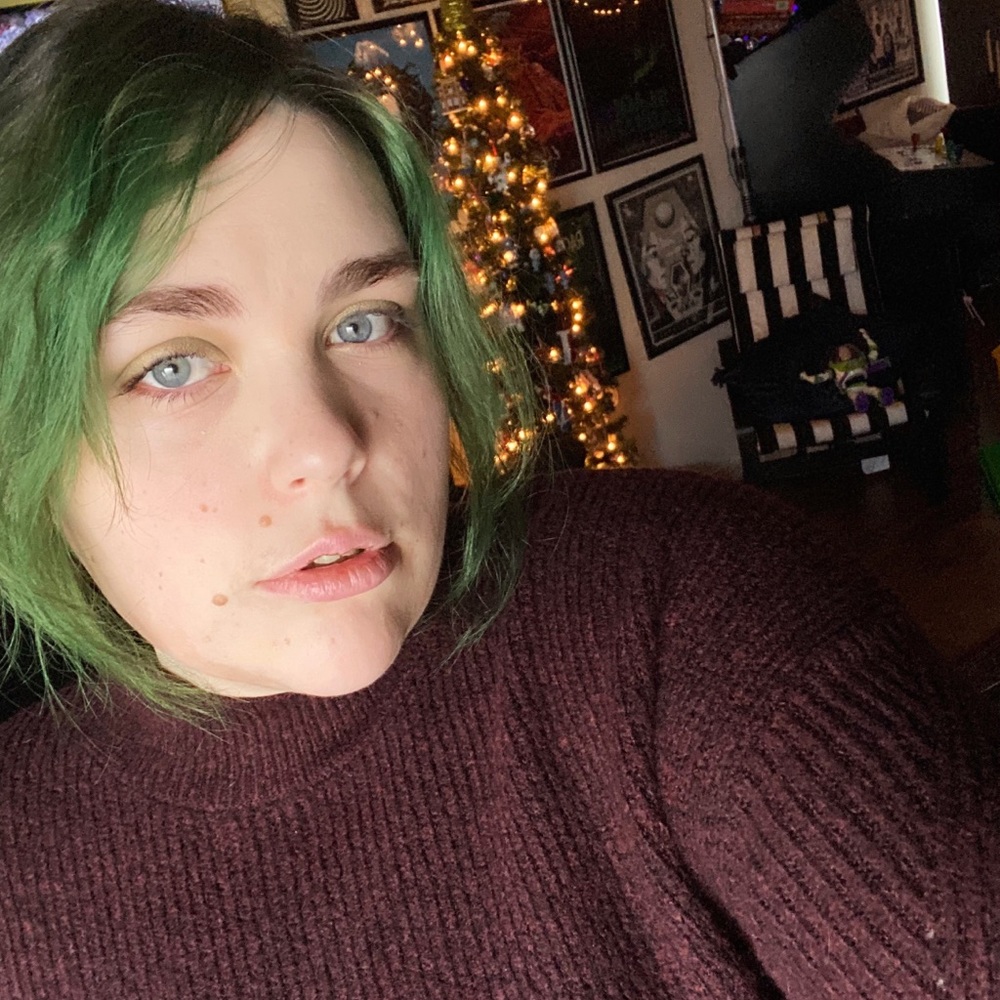 Meet your Posher, Teshia